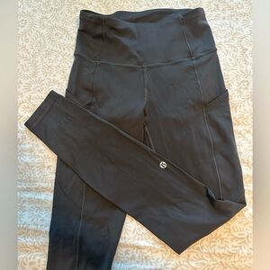 Lululemon Athletica Gray/ Charcoal Leggings Size 4